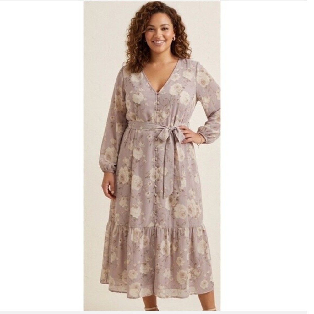 Torrid Maxi Chiffon Button Front Tiered Dress Grey Floral 4X Cottagecore Fairy